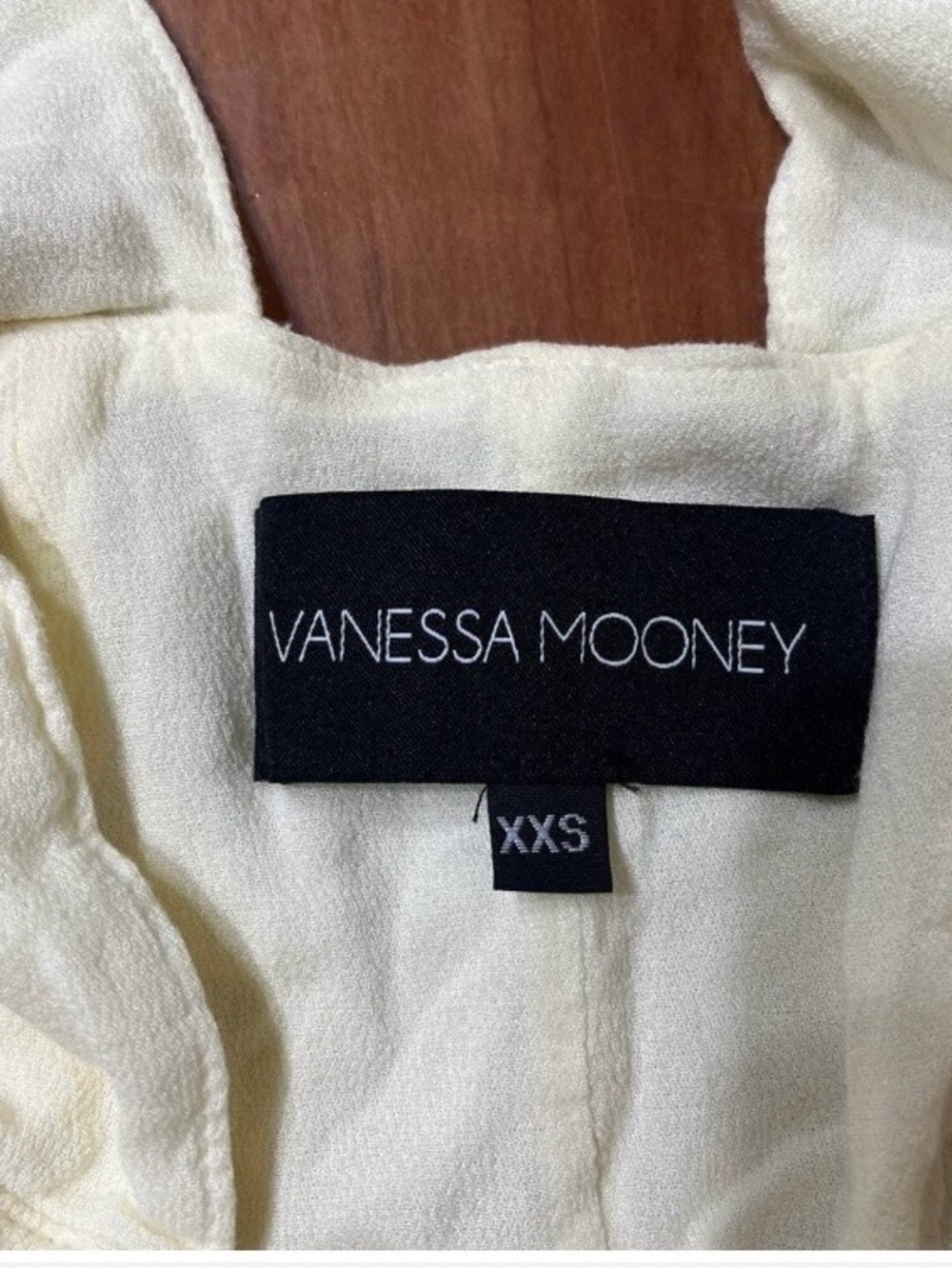 Vanessa Mooney Cream Button-Front Tiered Camisole Romper - Picture 4 of 4